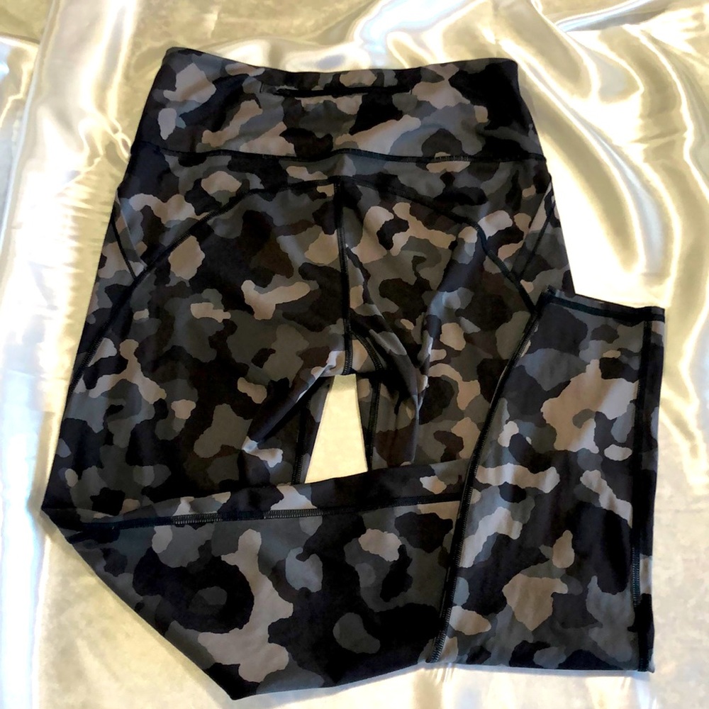Athleta Camo Athletic Pants